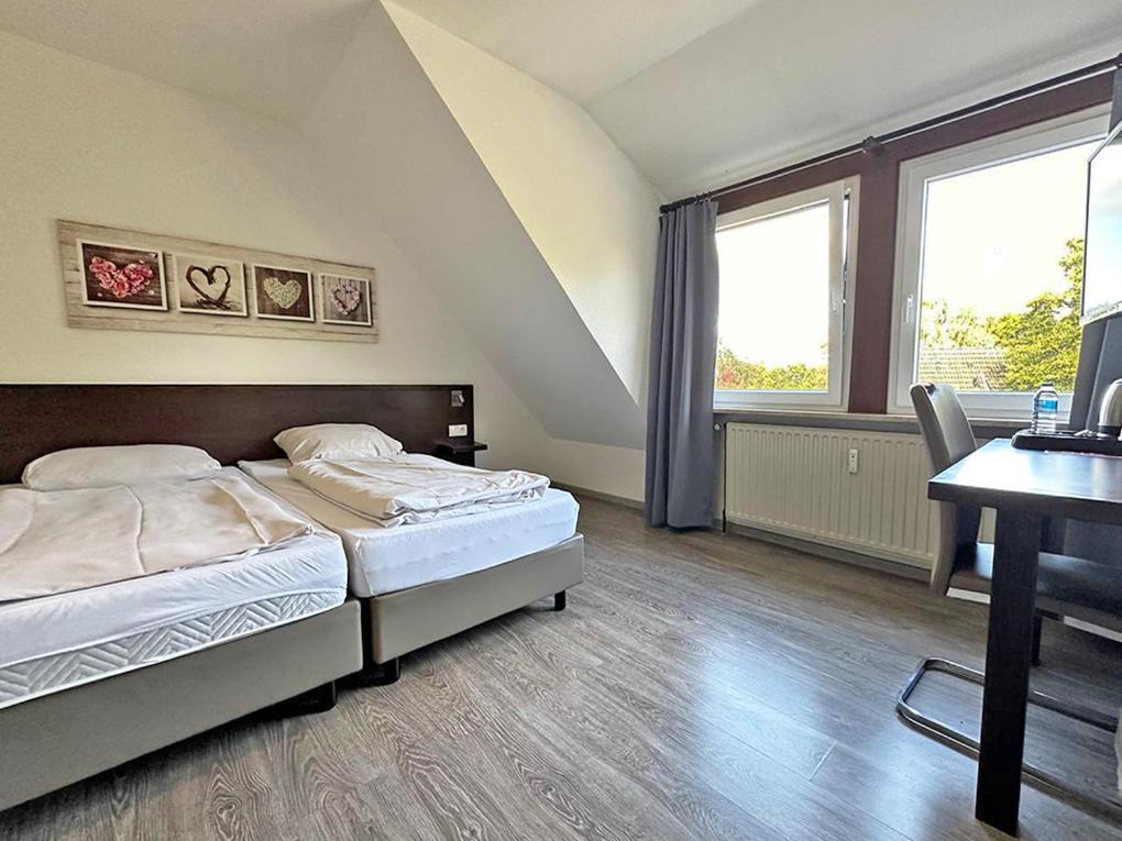 Hotel Rennekamp Oyten Zewnętrze zdjęcie